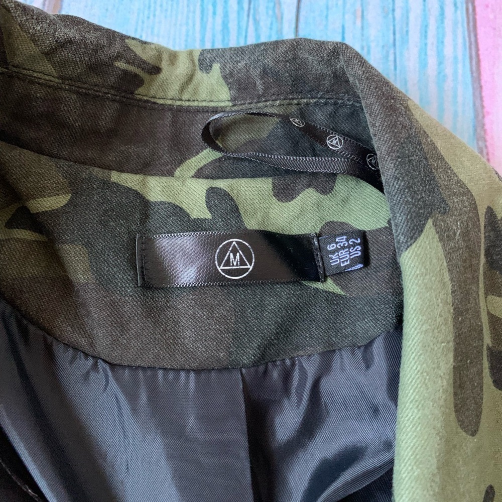 Missguided camo long jacket - Picture 3 of 10
